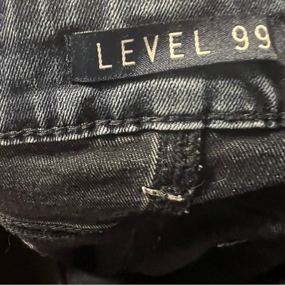 Level 99 women’s size‎ 29 inch waist, straight, leg denim jeans - Picture 3 of 5